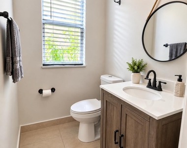2543 Se Ruskin Drive - Photo Thumbnail 5