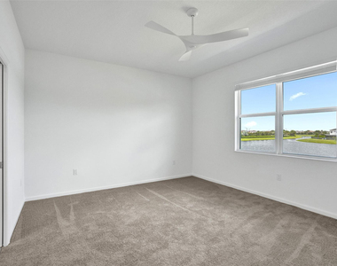 4676 Longwood Lake Square - Photo Thumbnail 15