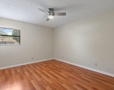 6850 Nw 2nd Avenue - Photo Thumbnail 13