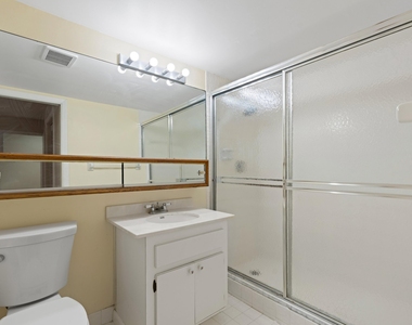6850 Nw 2nd Avenue - Photo Thumbnail 10