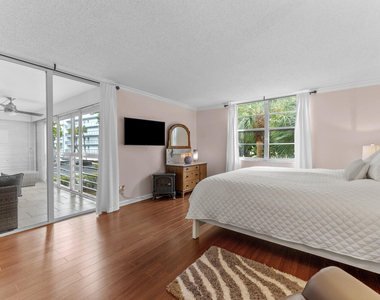 6300 Nw 2nd Avenue - Photo Thumbnail 13