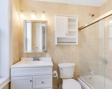 825 West End Avenue - Photo Thumbnail 7