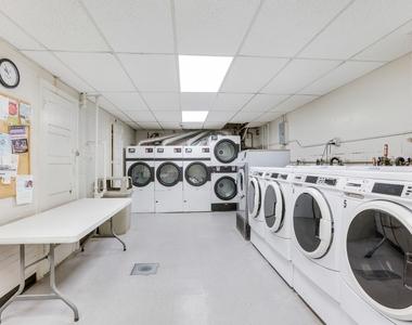 825 West End Avenue - Photo Thumbnail 10
