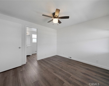9628 Mariposa Avenue - Photo Thumbnail 25