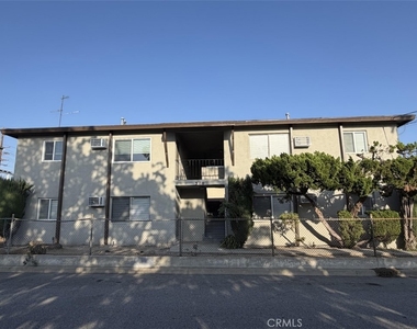 310 S California Street - Photo Thumbnail 9