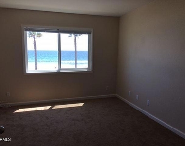 201 E Surfside Drive - Photo Thumbnail 11
