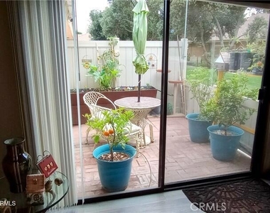 11235 Village 11 - Photo Thumbnail 11