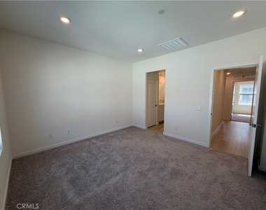 22316 Spanish Oak Court - Photo Thumbnail 10