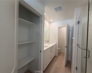 22316 Spanish Oak Court - Photo Thumbnail 13