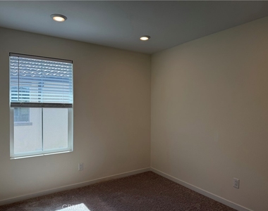 22316 Spanish Oak Court - Photo Thumbnail 15