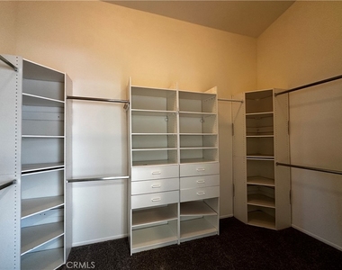 13728 Weeping Willow Court - Photo Thumbnail 18