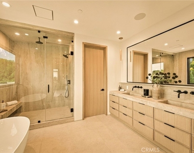 16658 Addison - Photo Thumbnail 38