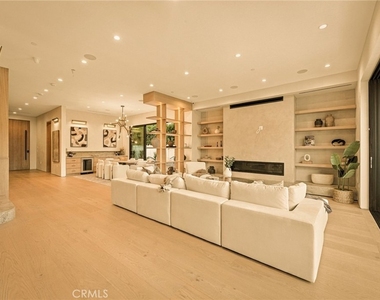16658 Addison - Photo Thumbnail 12