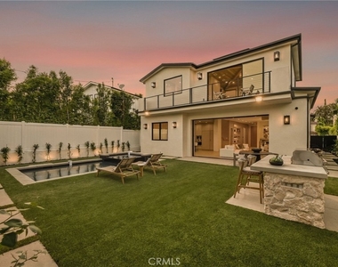 16658 Addison - Photo Thumbnail 1