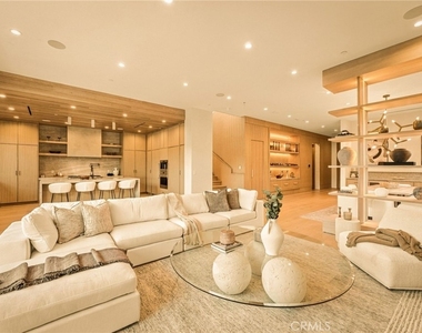 16658 Addison - Photo Thumbnail 13