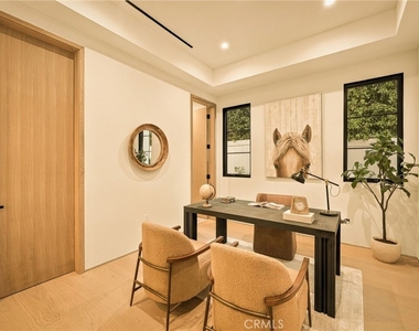 16658 Addison - Photo Thumbnail 22