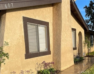 617 S Spruce Avenue - Photo Thumbnail 4