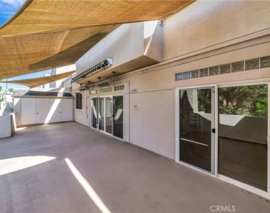 4477 Woodman Avenue - Photo Thumbnail 26