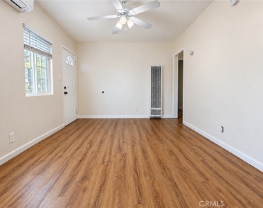 13840 Judd St - Photo Thumbnail 3