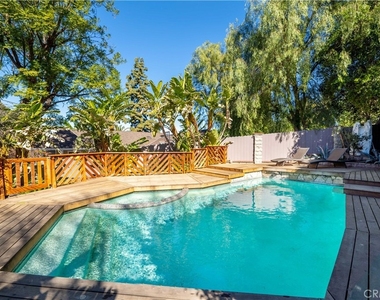 22540 Cass Avenue - Photo Thumbnail 1