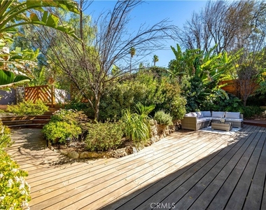 22540 Cass Avenue - Photo Thumbnail 20