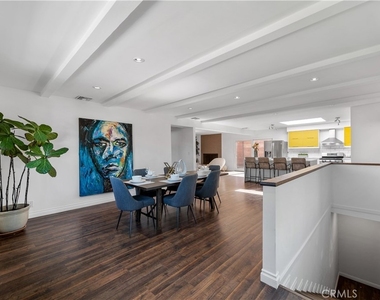 22540 Cass Avenue - Photo Thumbnail 13