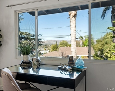 22540 Cass Avenue - Photo Thumbnail 4