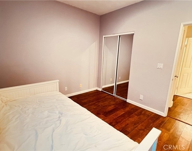 19350 Sherman Way - Photo Thumbnail 25