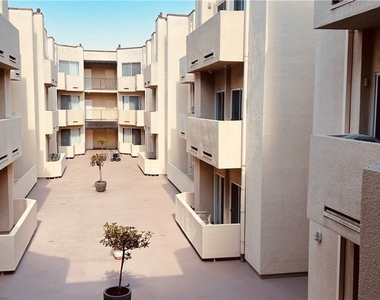 19350 Sherman Way - Photo Thumbnail 3