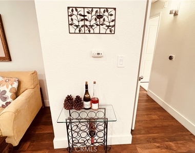 19350 Sherman Way - Photo Thumbnail 15