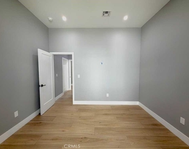 2126 W 238th Street - Photo Thumbnail 6