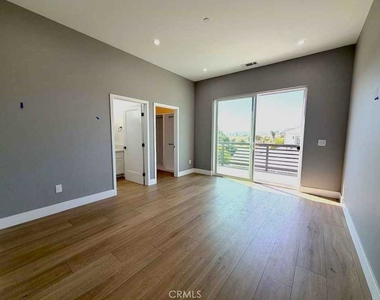 2126 W 238th Street - Photo Thumbnail 20