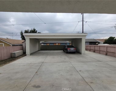 20612 Raymond Avenue - Photo Thumbnail 27