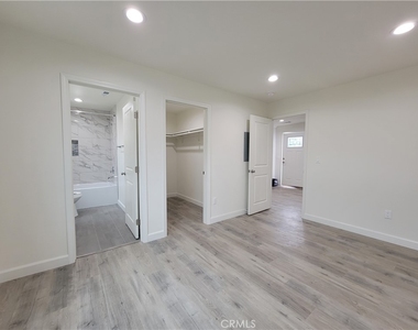 20612 Raymond Avenue - Photo Thumbnail 12