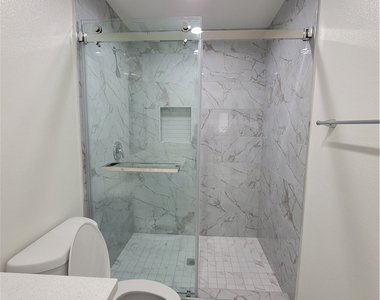 20612 Raymond Avenue - Photo Thumbnail 25