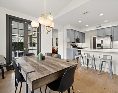 134 Monte Vista Avenue - Photo Thumbnail 17