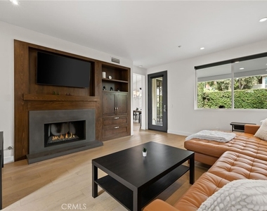 134 Monte Vista Avenue - Photo Thumbnail 4