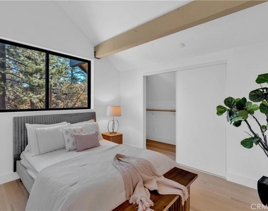 216 Leonard Lane - Photo Thumbnail 27