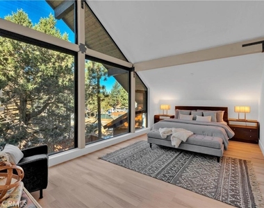 216 Leonard Lane - Photo Thumbnail 18