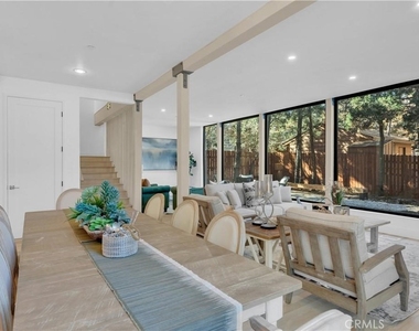 216 Leonard Lane - Photo Thumbnail 10