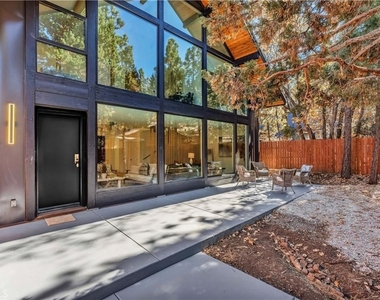 216 Leonard Lane - Photo Thumbnail 1
