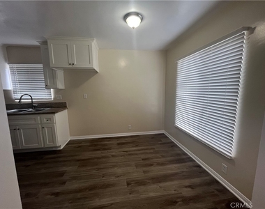 128 E 121st Street - Photo Thumbnail 6