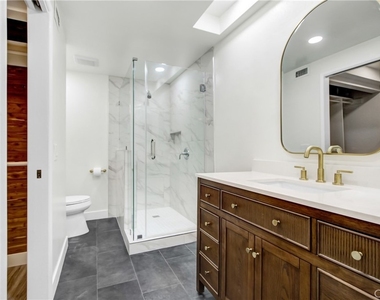 1745 N Holbrook Street - Photo Thumbnail 11