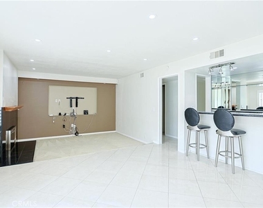 14512 Southfield - Photo Thumbnail 11