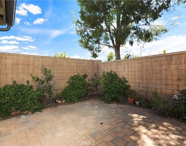 104 Desert Bloom - Photo Thumbnail 33