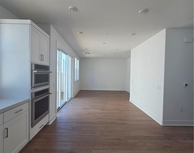 1025 Citron Road - Photo Thumbnail 3
