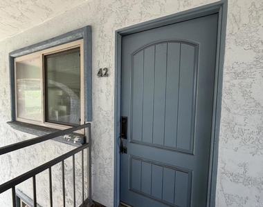 1450 Iris Avenue - Photo Thumbnail 10