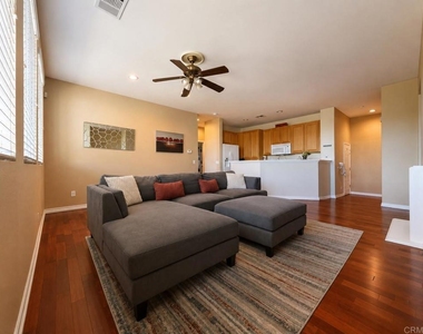 2175 Palo Alto Dr - Photo Thumbnail 11