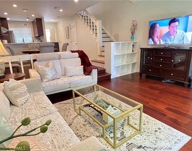 249 Pineview - Photo Thumbnail 4