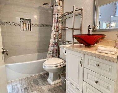 249 Pineview - Photo Thumbnail 10